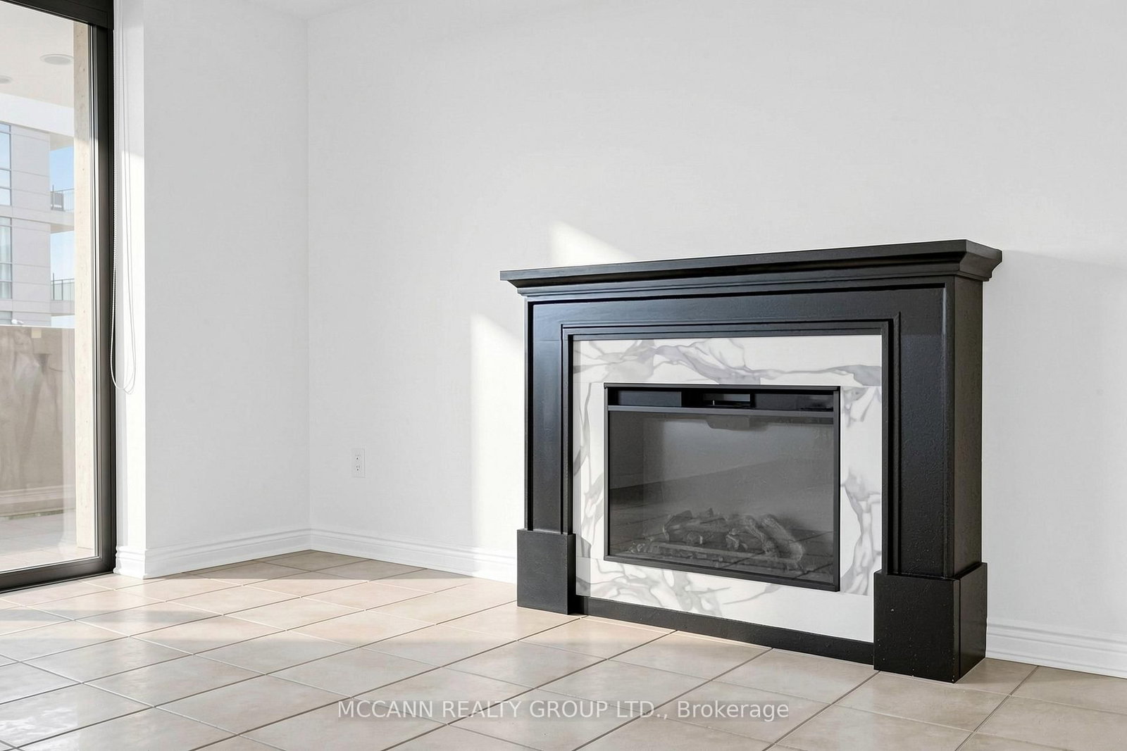 720 Spadina Avenue, Unit 1510 - Photo 15