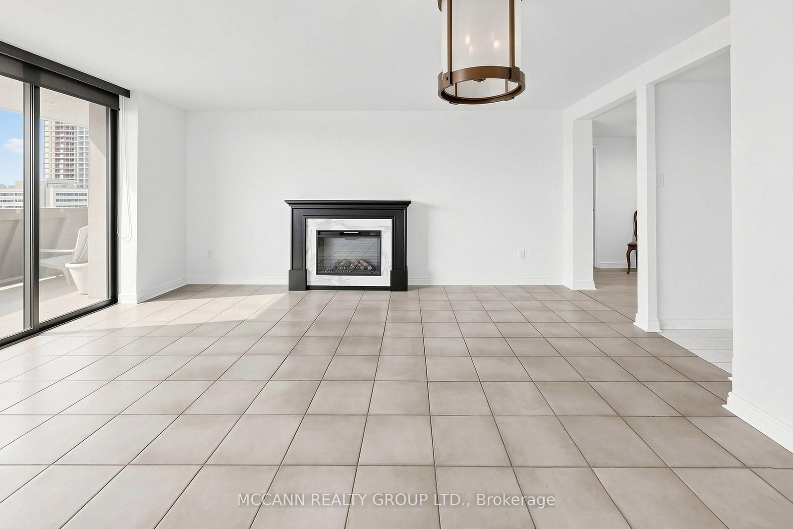 720 Spadina Avenue, Unit 1510 - Photo 16