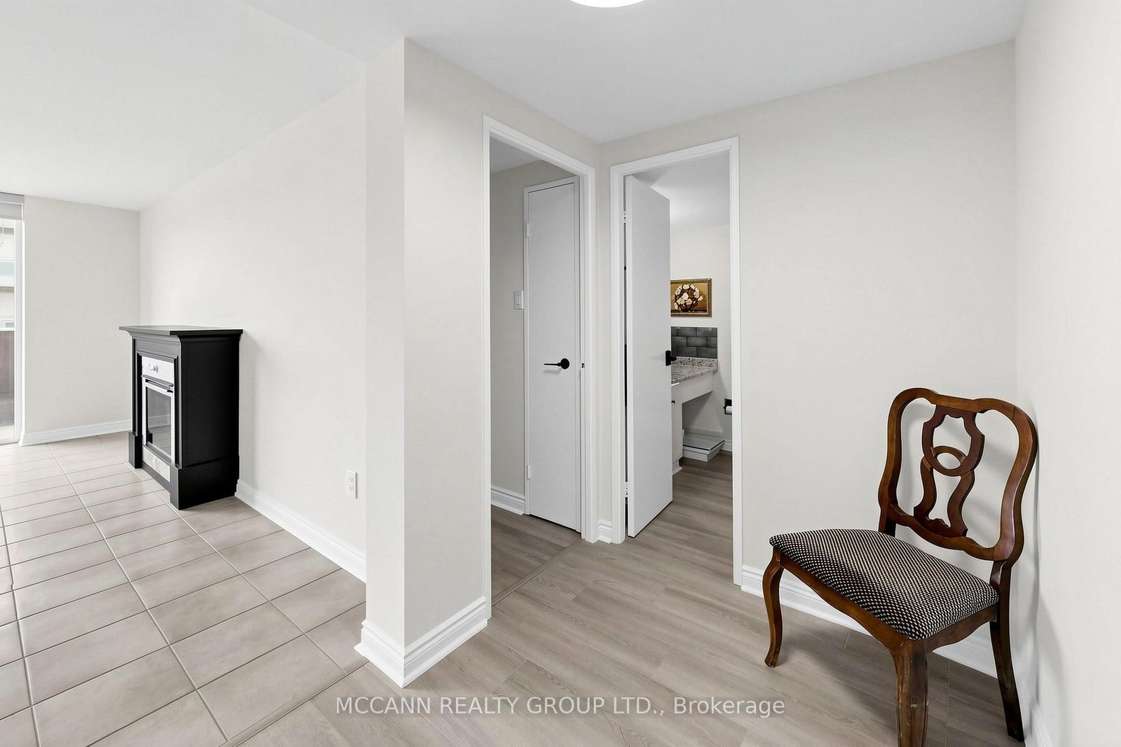 720 Spadina Avenue, Unit 1510 - Photo 25