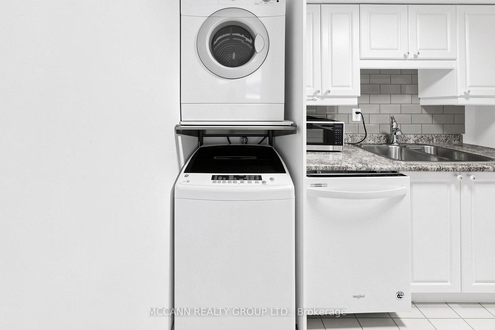 720 Spadina Avenue, Unit 1510 - Photo 4