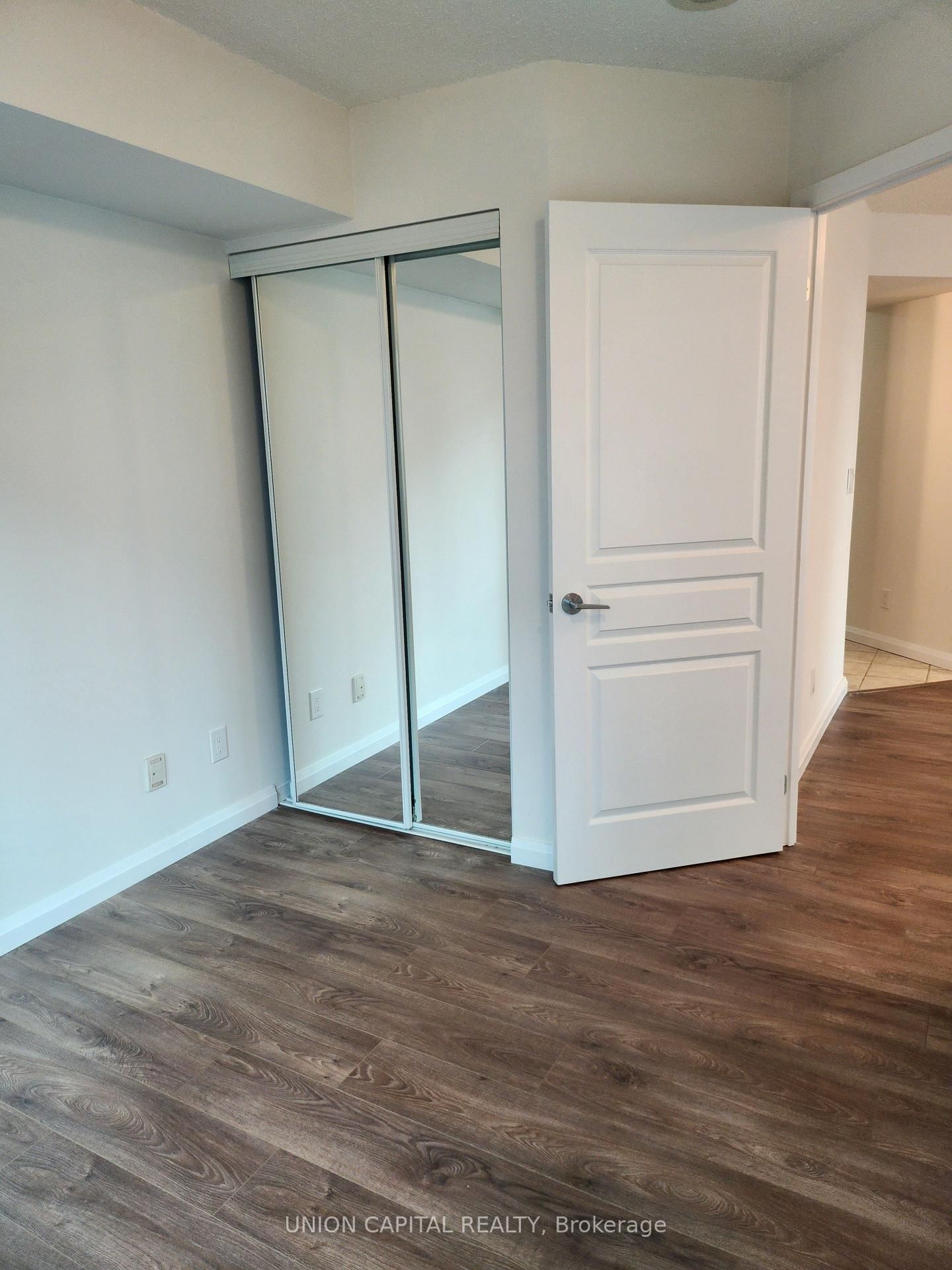 18 Yonge Street, Unit 1113 - Photo 12