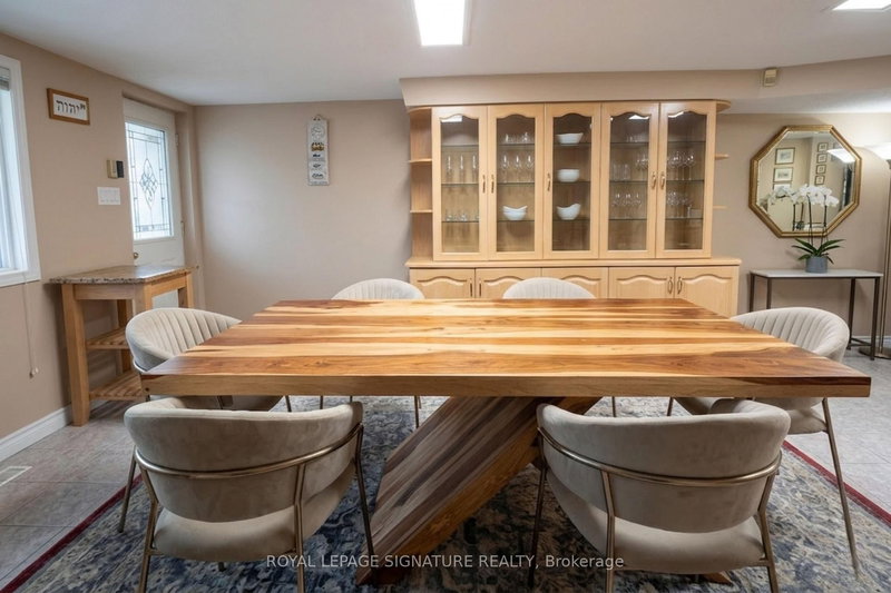 537 Westmount Ave, Toronto, M6E 3N6 | Image 3