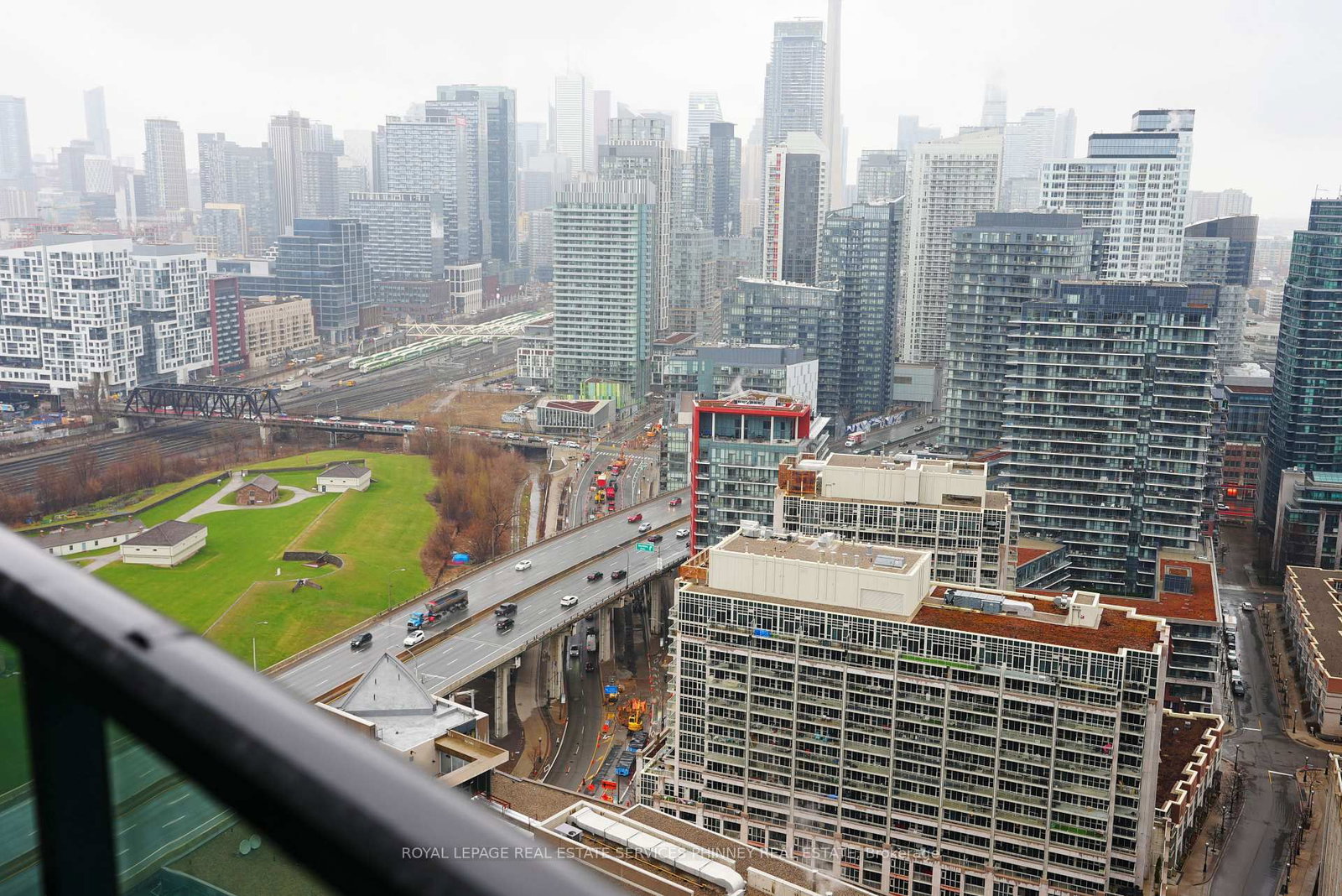 219 Fort York Boulevard, Unit 3506 - Photo 14