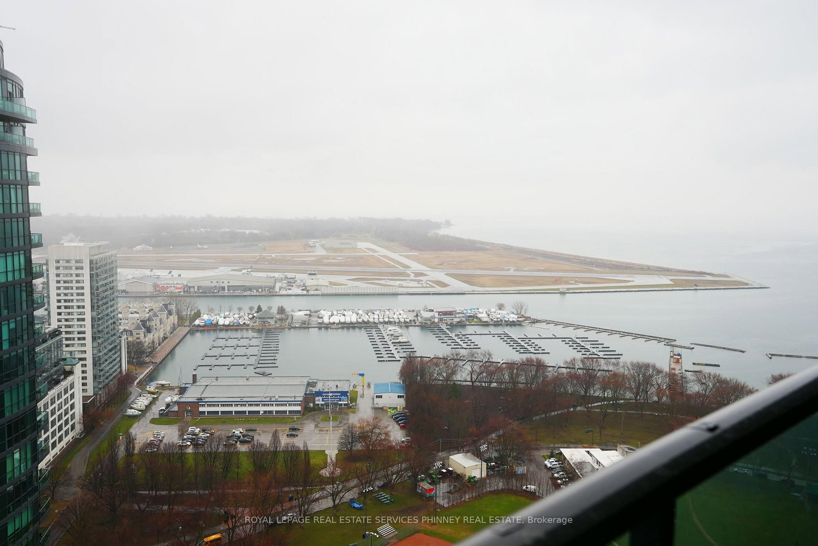 219 Fort York Boulevard, Unit 3506 - Photo 17