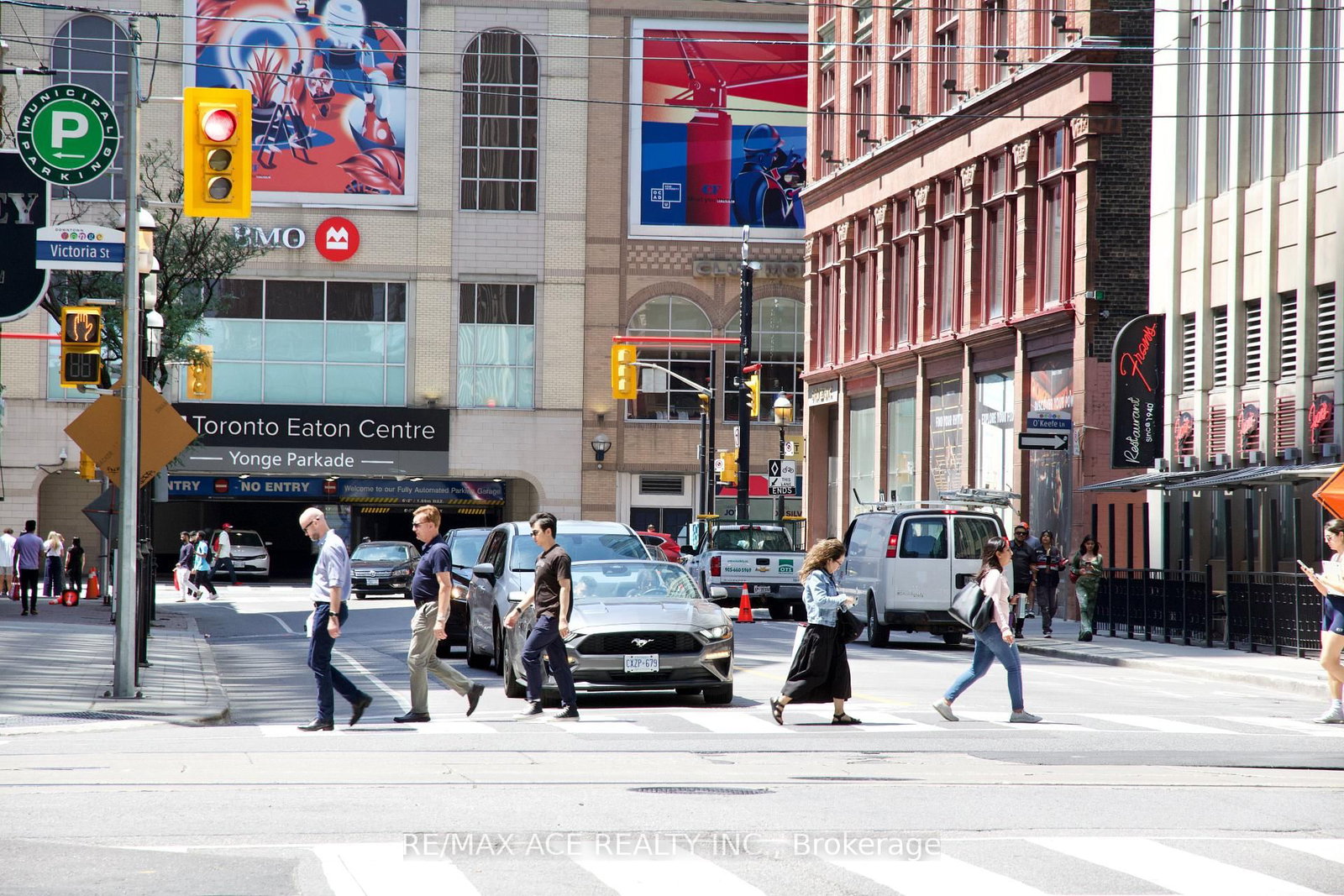 210 Victoria Street, Unit 4004 - Photo 14