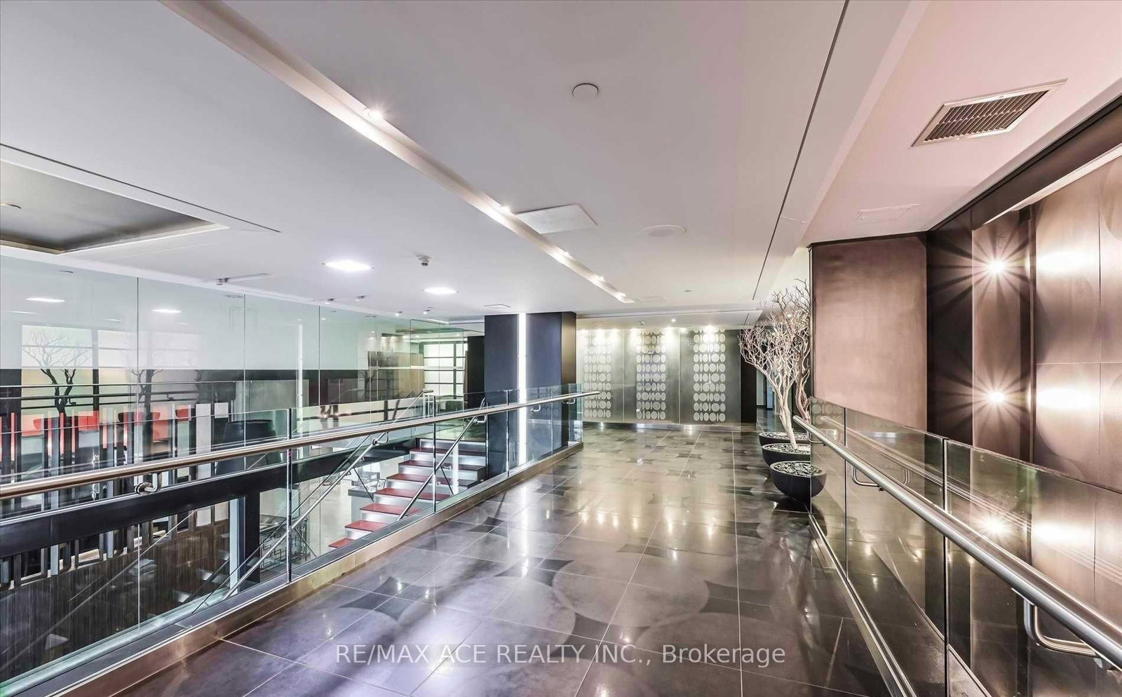 210 Victoria Street, Unit 4004 - Photo 3