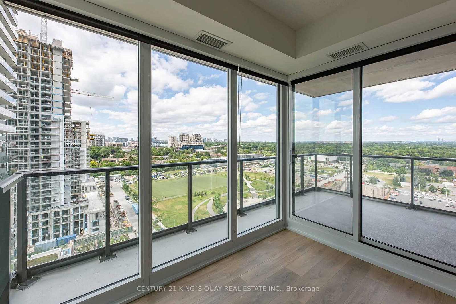 95 Mcmahon Drive, Unit 1909 - Photo 11