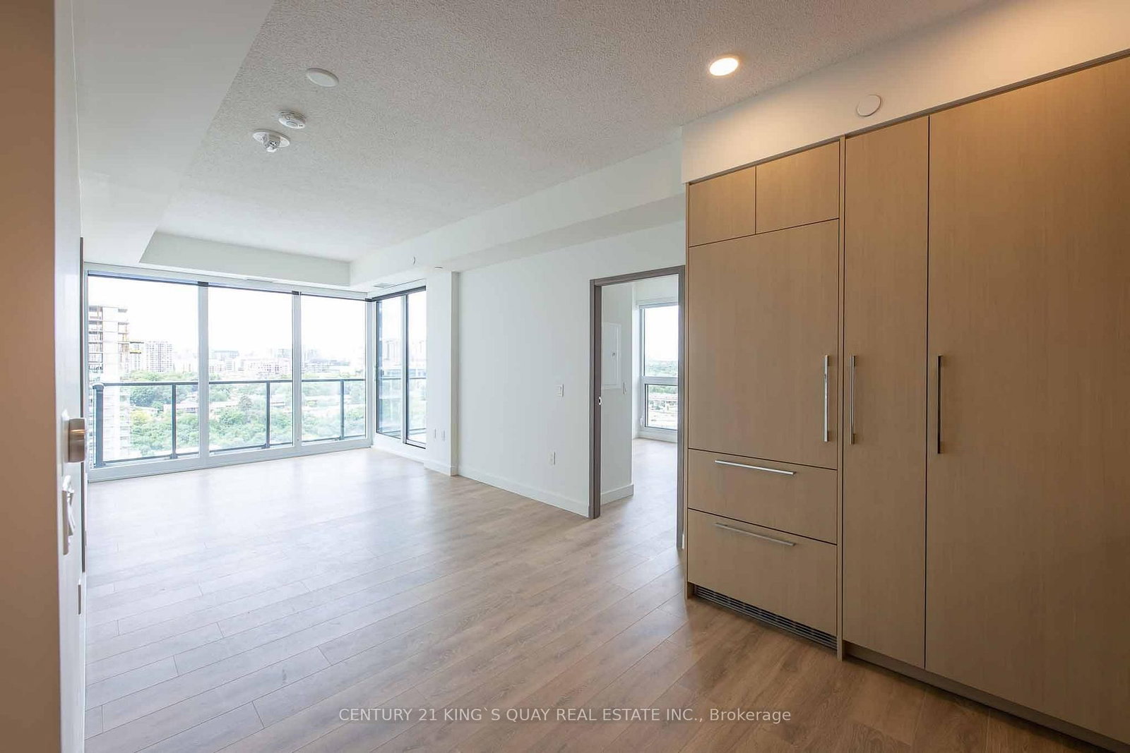 95 Mcmahon Drive, Unit 1909 - Photo 6