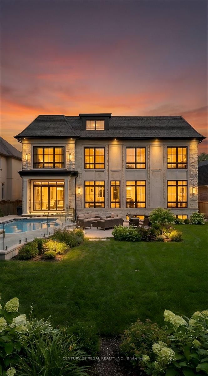 11 Montressor Drive
