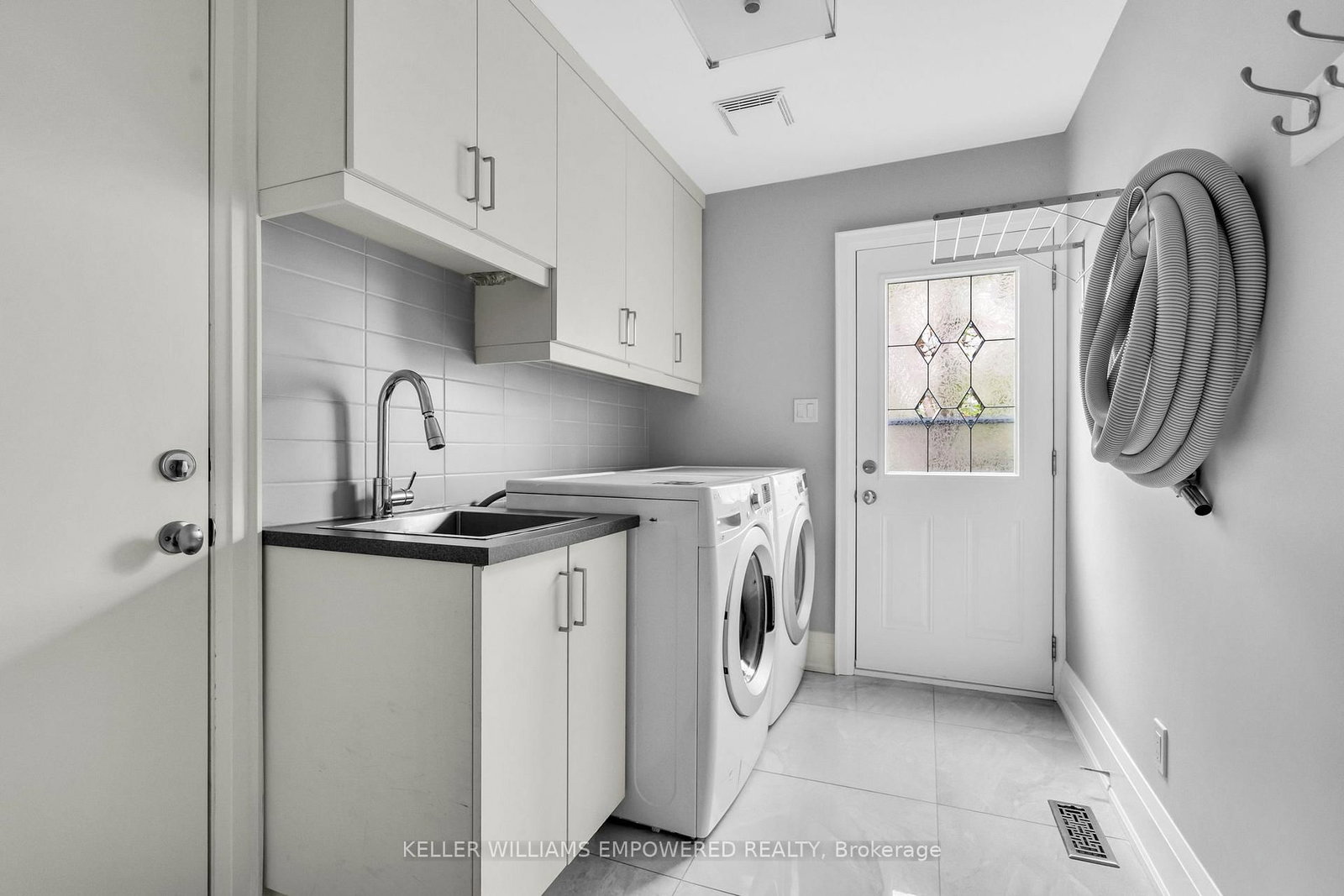 57 Tobruk Crescent - Photo 10