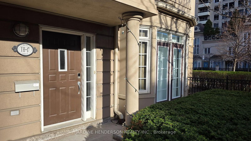 TH 17 - 2 Rean Dr, Toronto, M2K 3B8 | Image 2