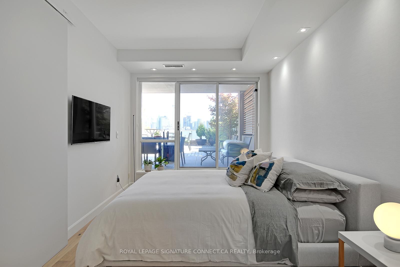 1 Shaw Street, Unit 1204 - Photo 13