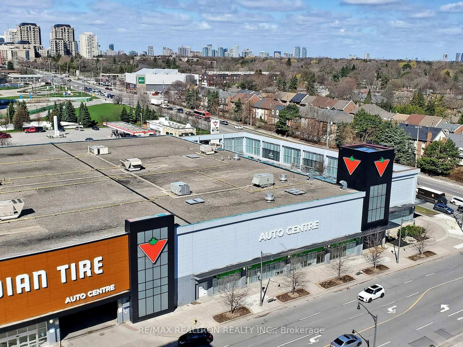 15 Singer Court, Unit Ph06 - Photo 27