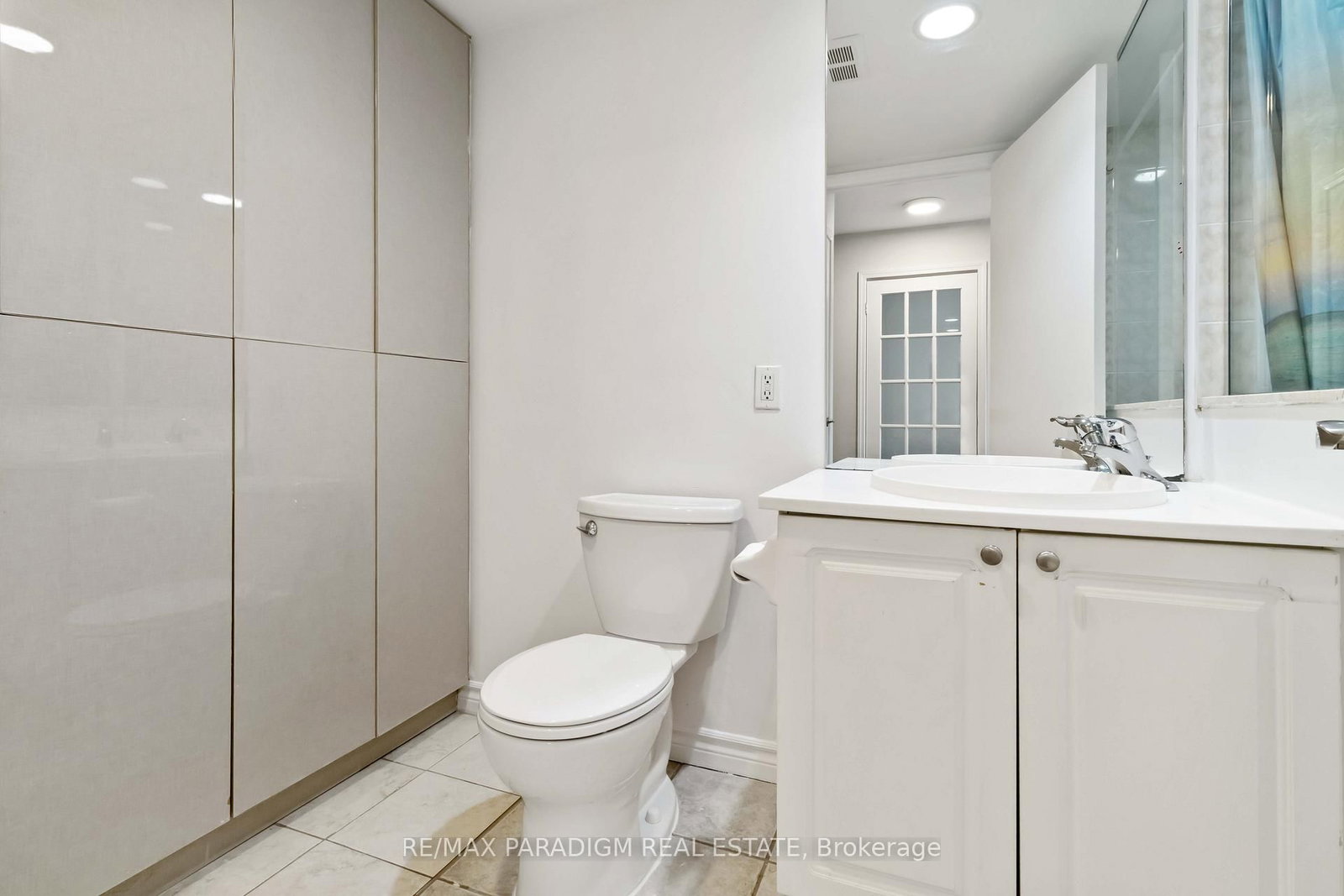 410 Queens Quay W, Unit 1017 - Photo 16