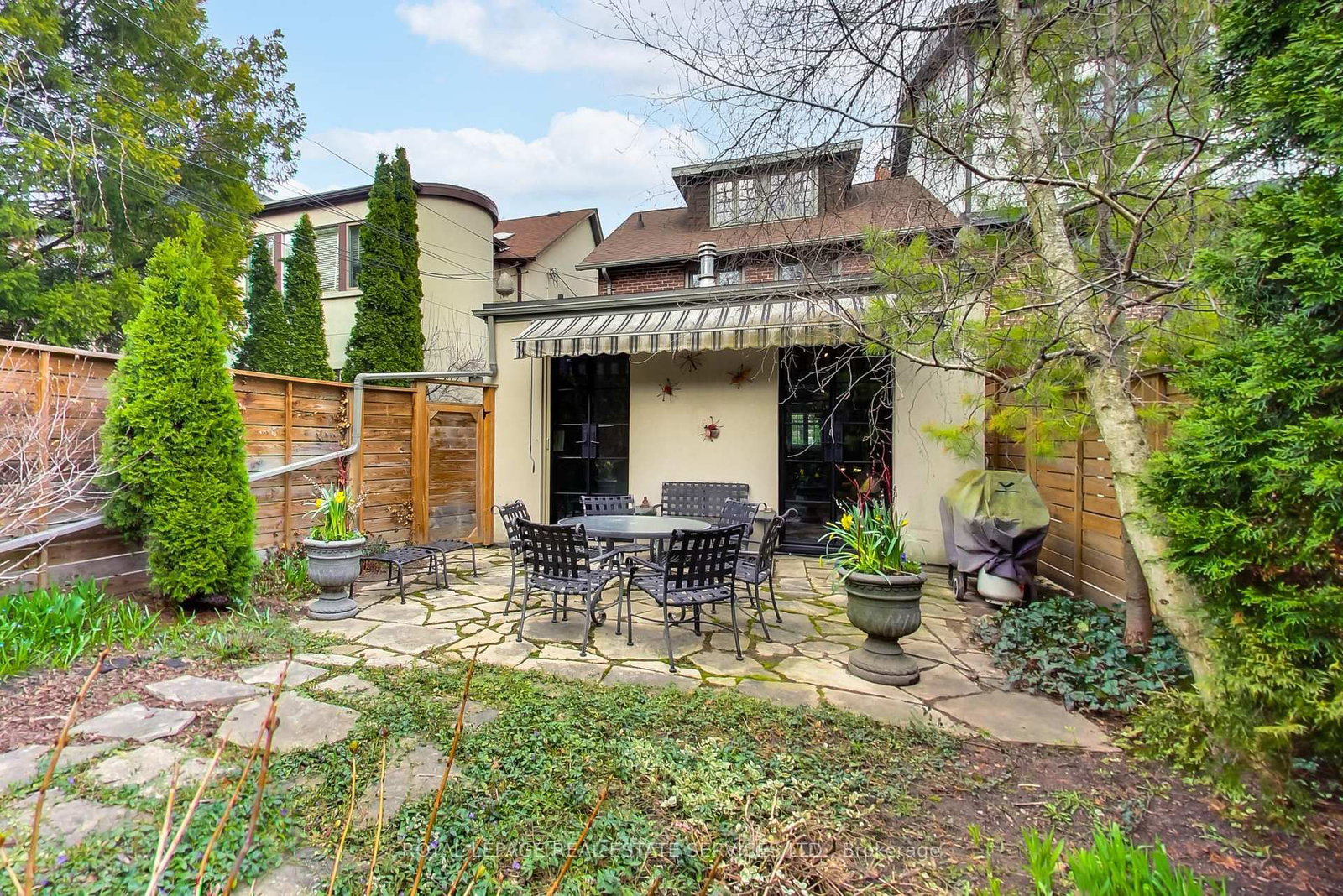 738 Huron Street - Photo 36