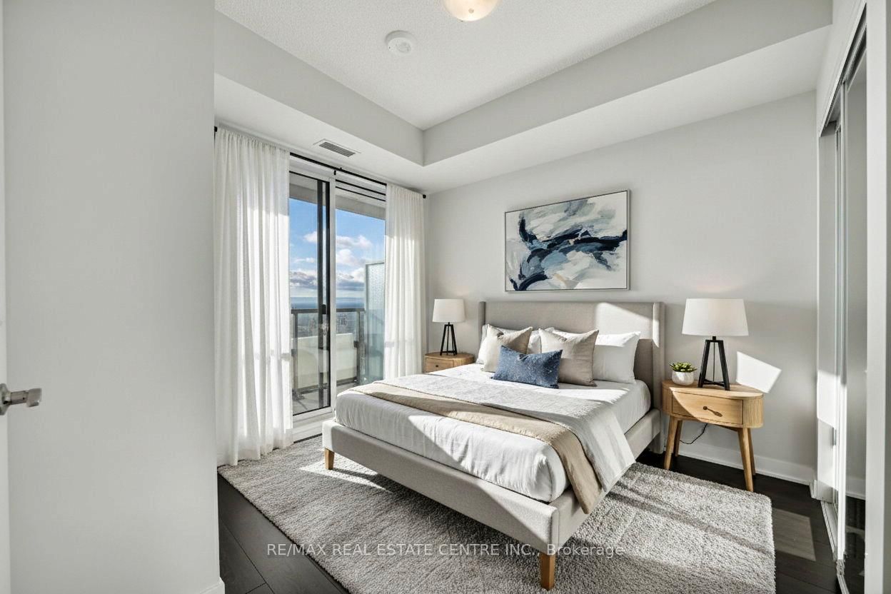 2221 Yonge Street, Unit 5404 - Photo 10