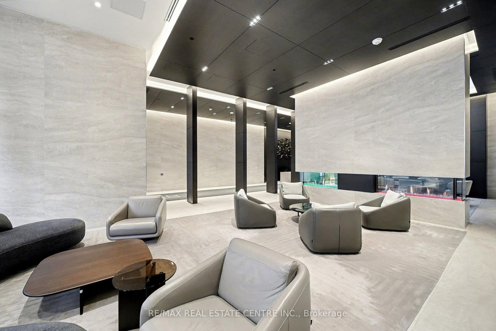 2221 Yonge Street, Unit 5404 - Photo 2