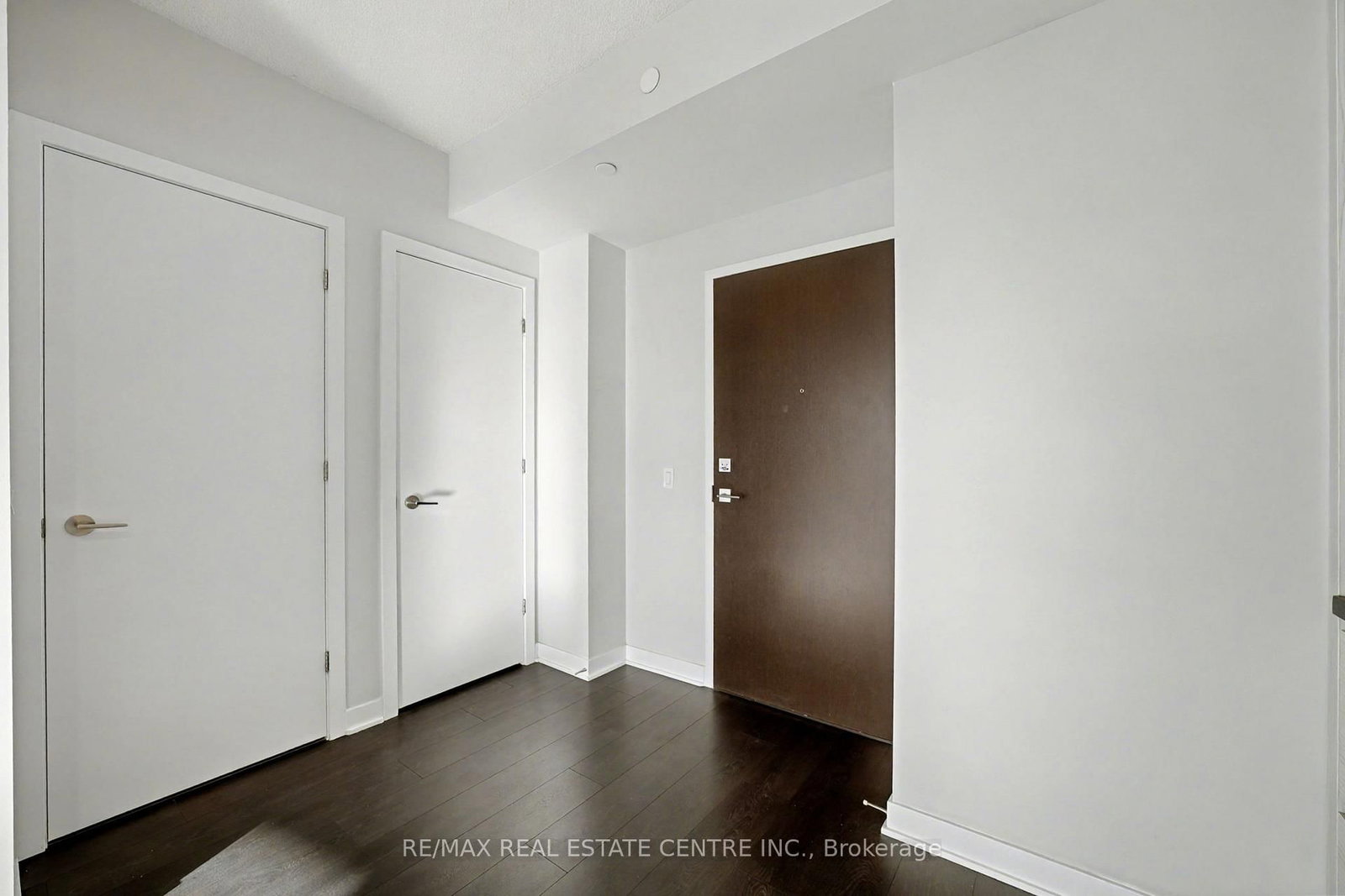 2221 Yonge Street, Unit 5404 - Photo 5