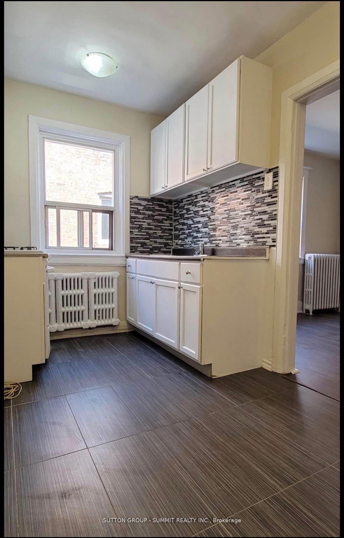 98 VAUGHAN Road, Unit 108 - Photo 3