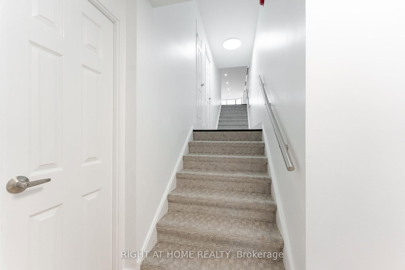 30 Church Street, Unit 905 - Photo 26