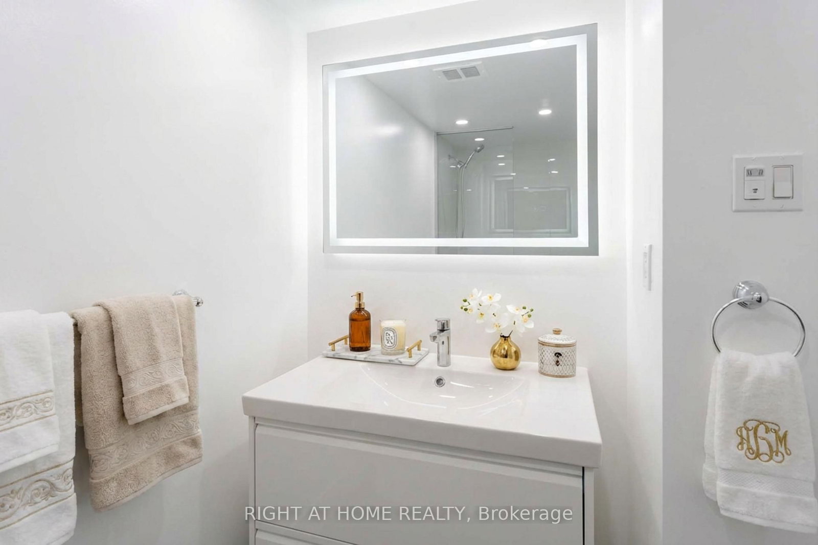 30 Church Street, Unit 905 - Photo 36