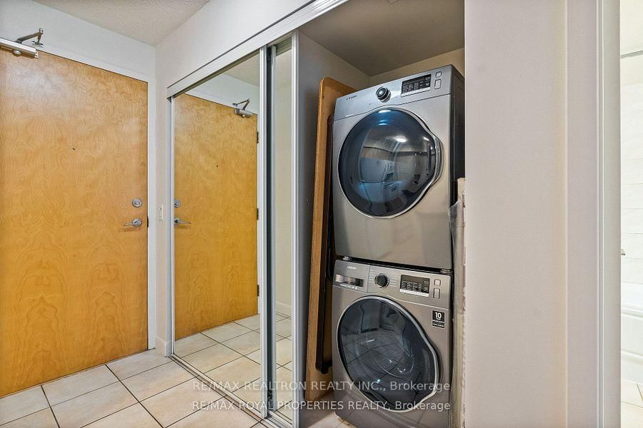 4978 Yonge Street, Unit 810 - Photo 13