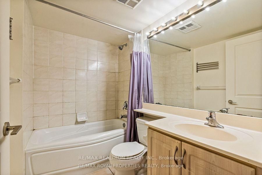 4978 Yonge Street, Unit 810 - Photo 14