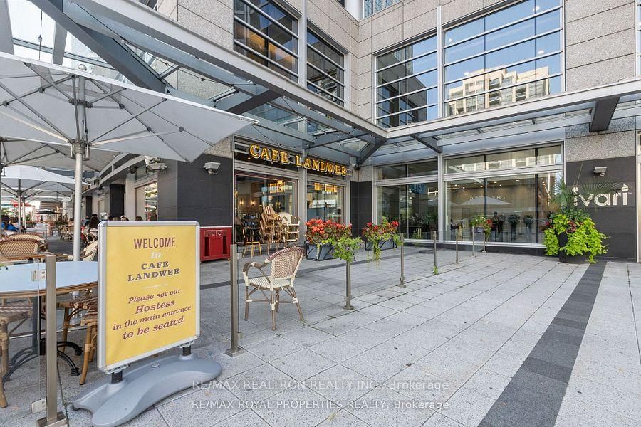 4978 Yonge Street, Unit 810 - Photo 20