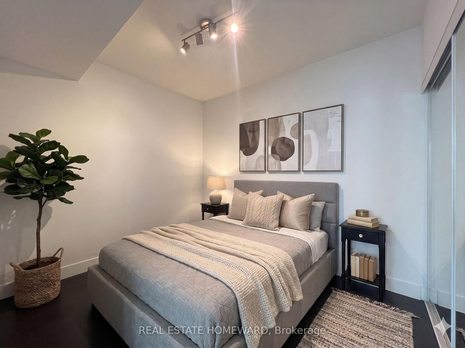 39 Sherbourne Street, Unit 509 - Photo 5