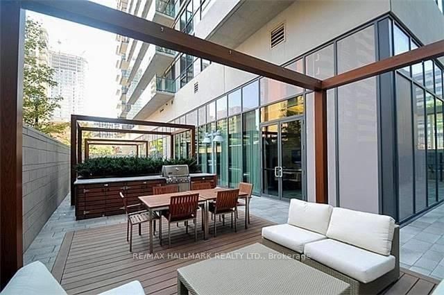 70 Roehampton Avenue, Unit 811 - Photo 15