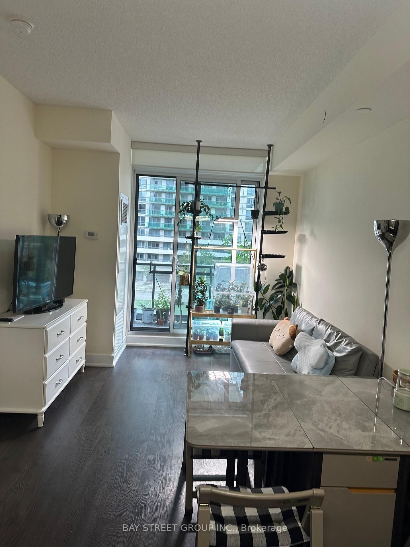 30 Roehampton Avenue, Unit 417 - Photo 4