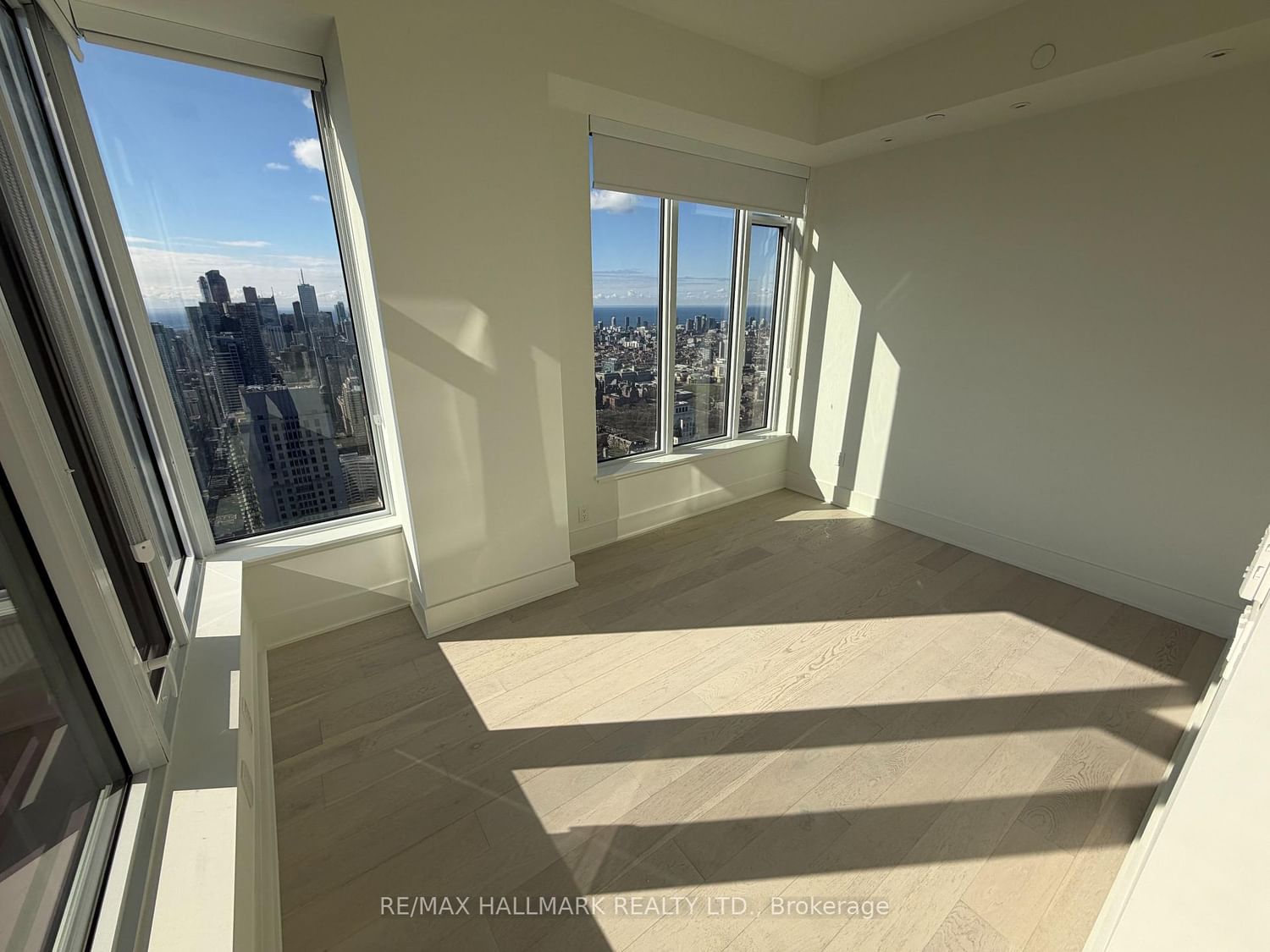 11 Yorkville Avenue, Unit 5707 - Photo 14