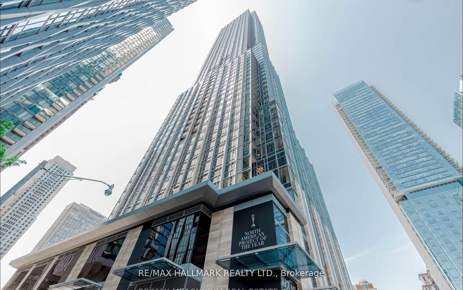 11 Yorkville Avenue, Unit 5707 - Photo 2