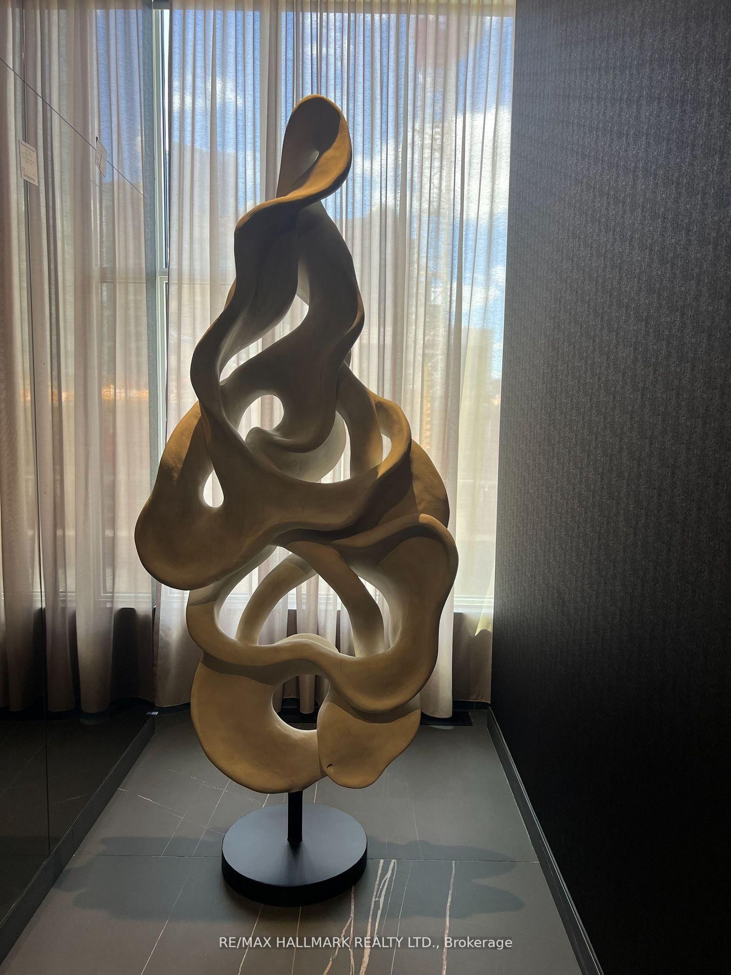 11 Yorkville Avenue, Unit 5707 - Photo 30