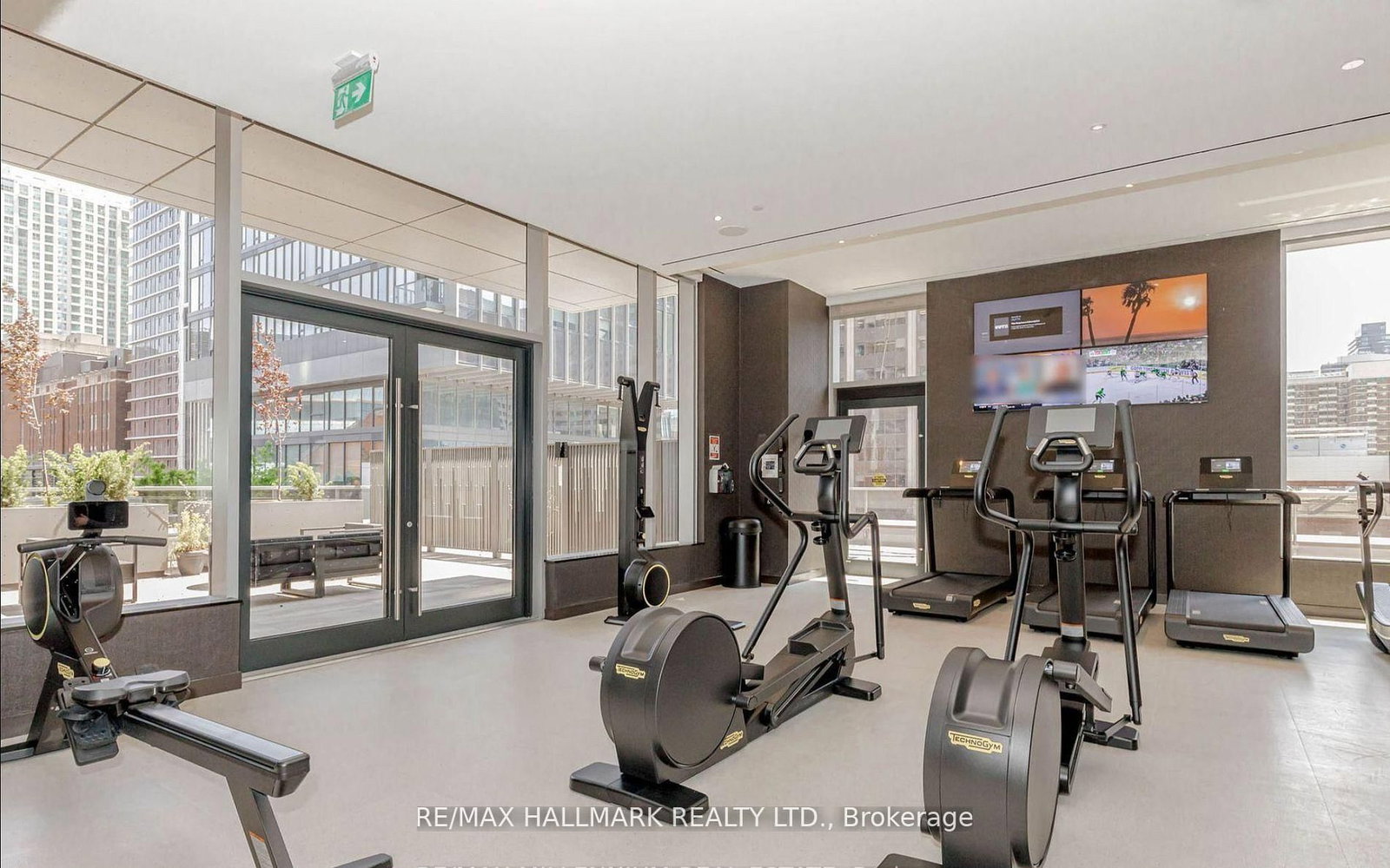 11 Yorkville Avenue, Unit 5707 - Photo 35