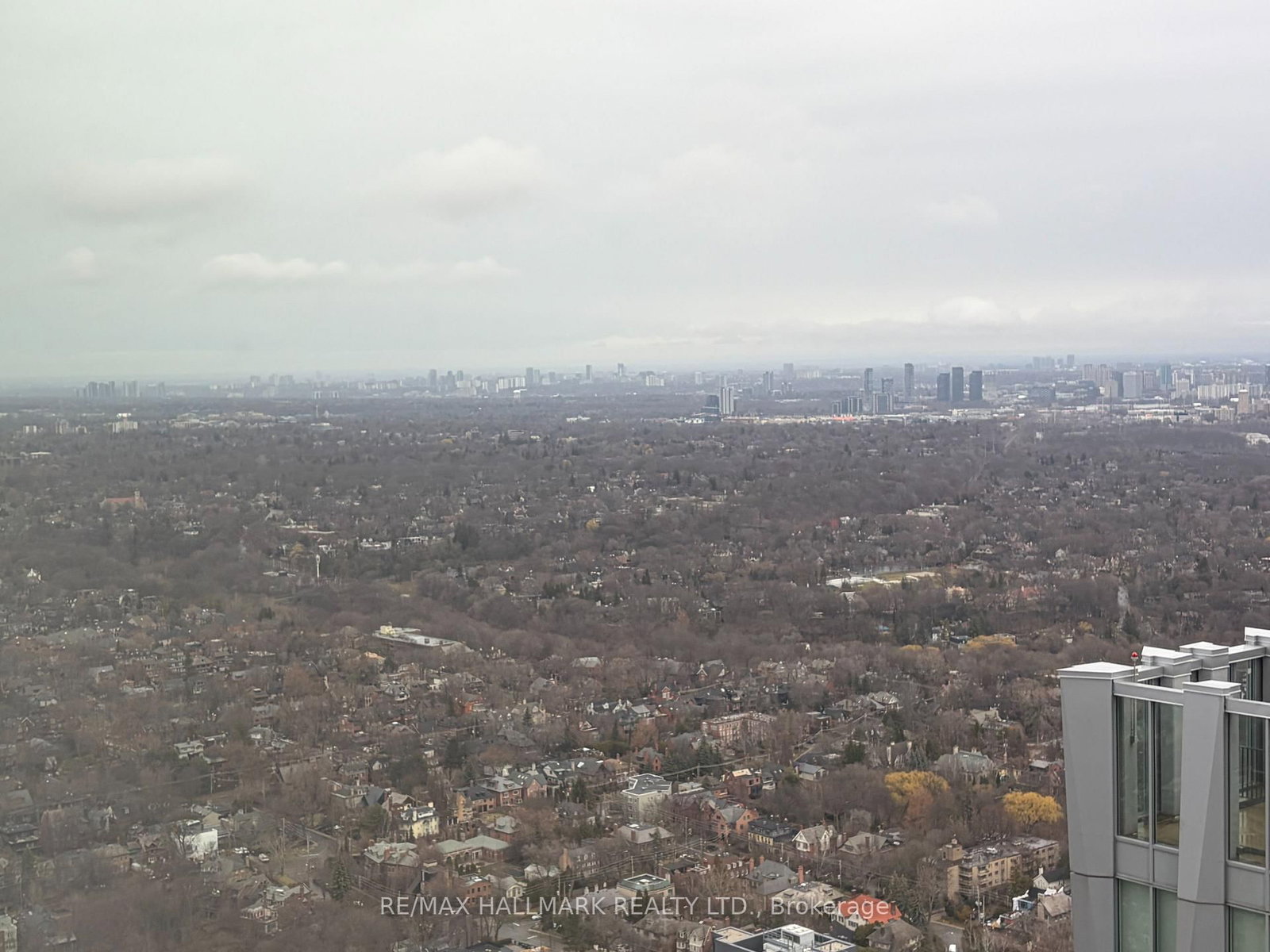 11 Yorkville Avenue, Unit 5707 - Photo 39