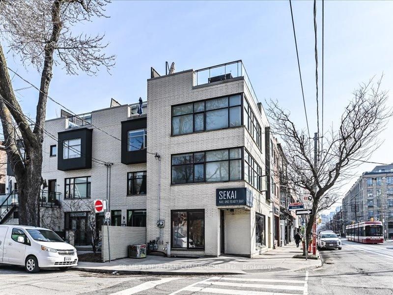 968 Queen Street W - Photo 2