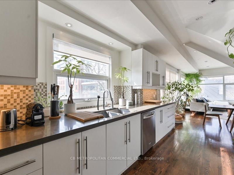 968 Queen Street W - Photo 26