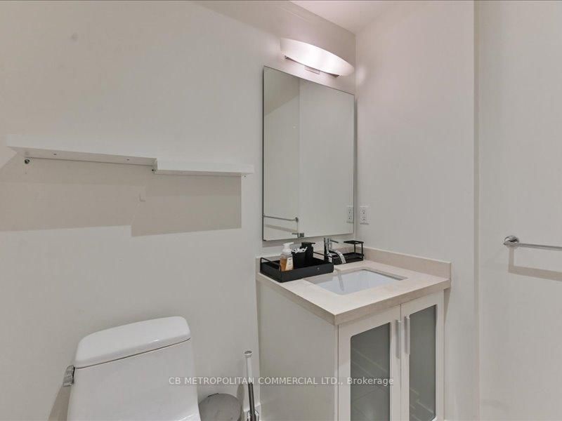 968 Queen Street W - Photo 39