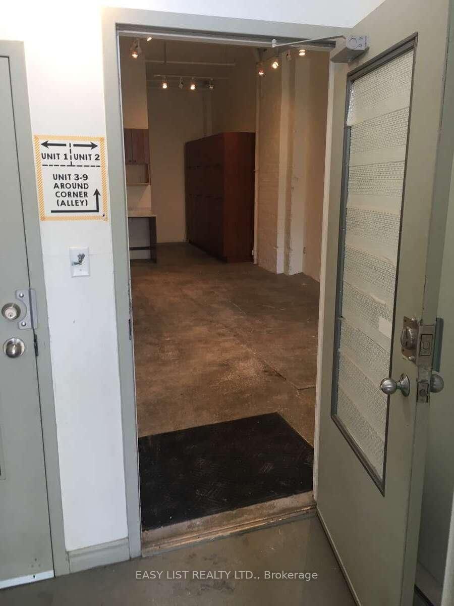 198 Walnut Avenue, Unit 2 - Photo 4