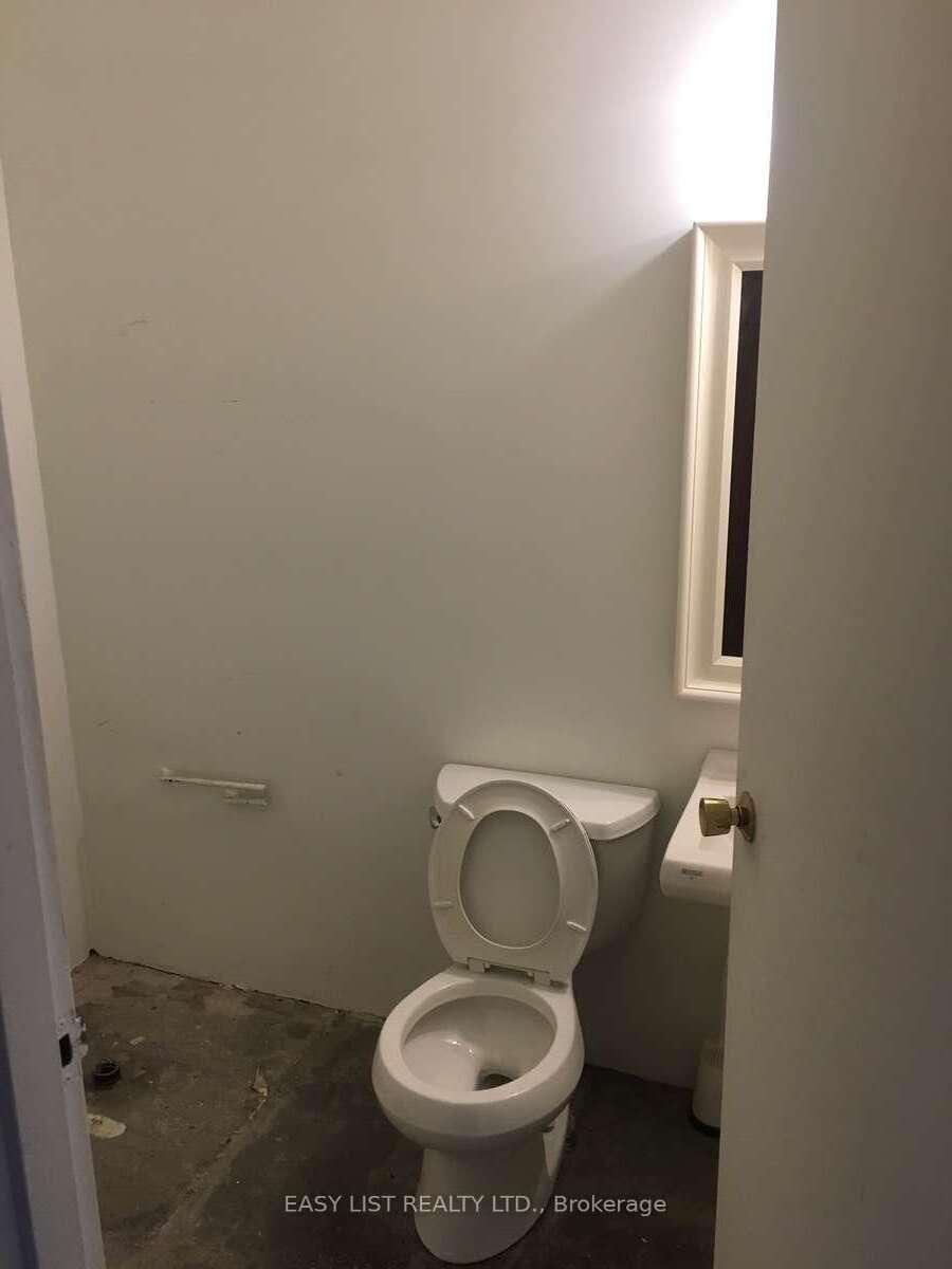 198 Walnut Avenue, Unit 2 - Photo 6