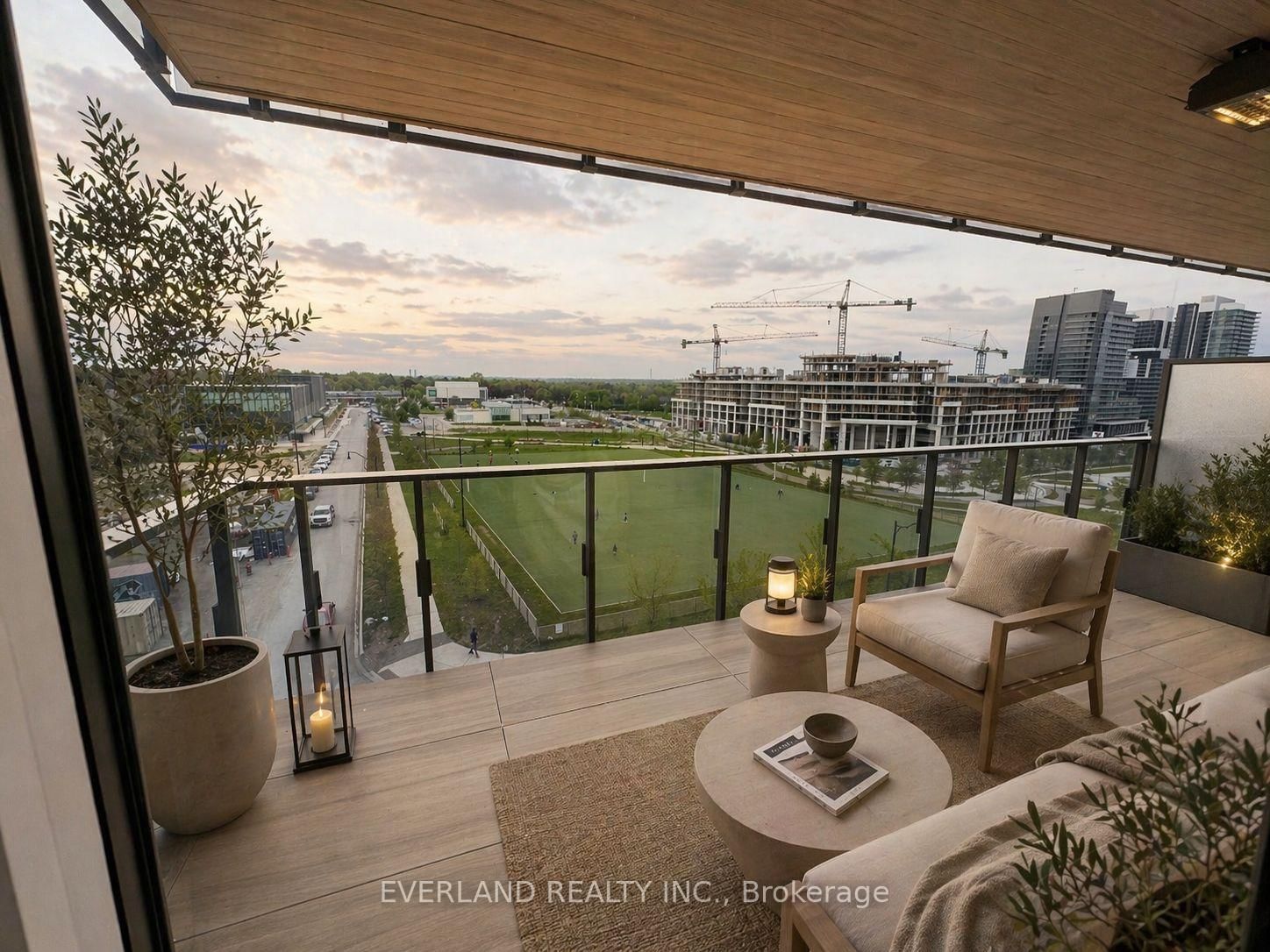 25 Mcmahon Drive, Unit 710 - Photo 6