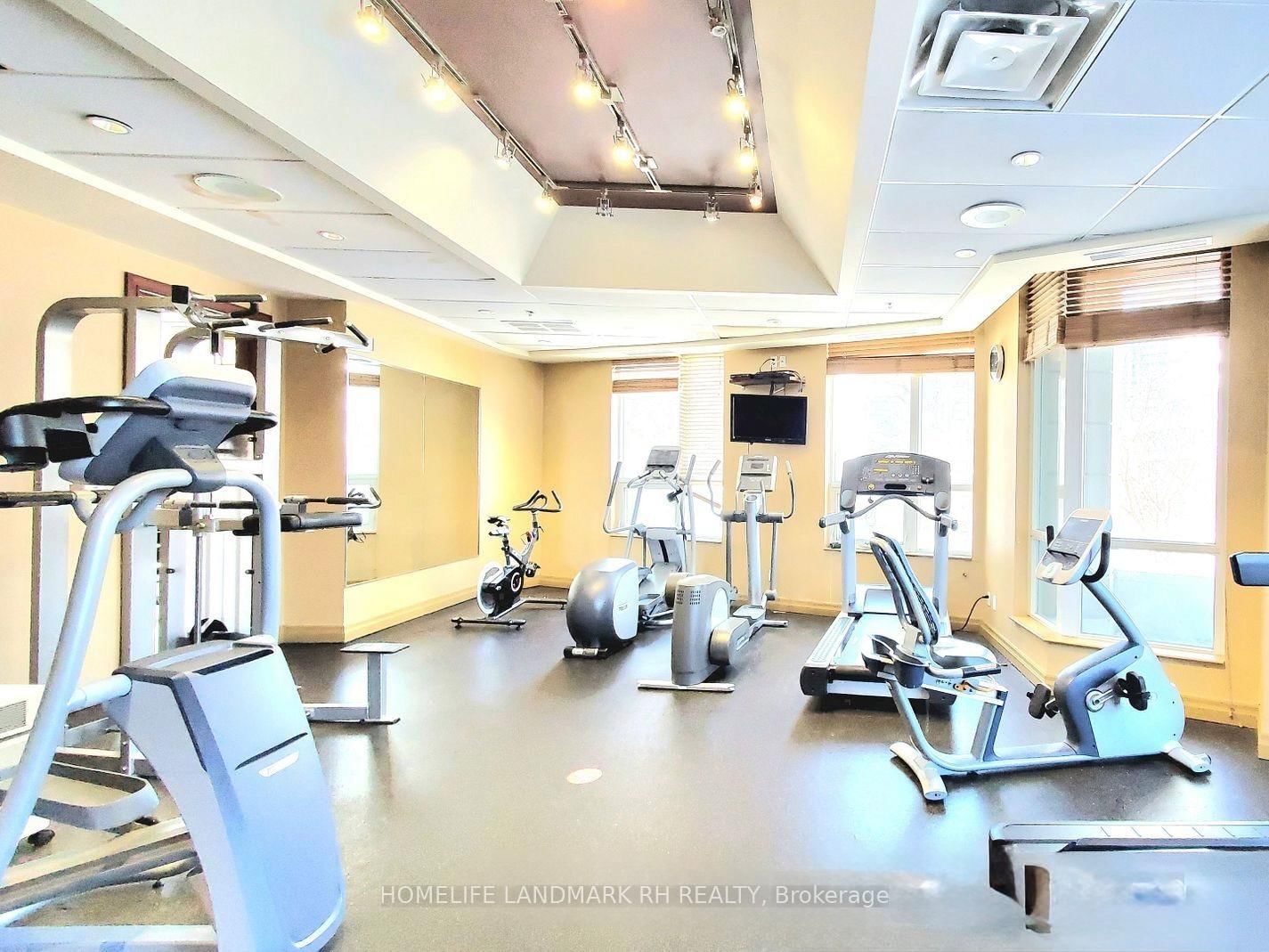 60 Byng Avenue, Unit 908 - Photo 24