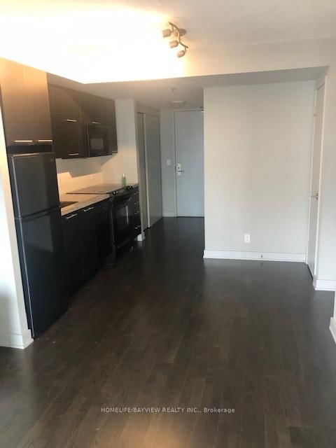 21 Nelson Street, Unit 528 - Photo 11