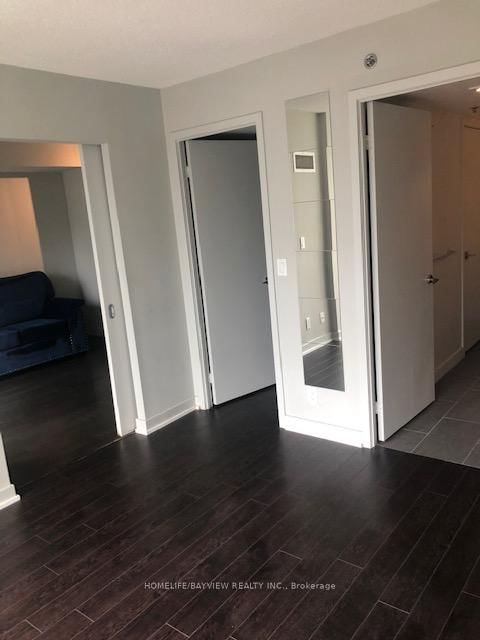 21 Nelson Street, Unit 528 - Photo 16