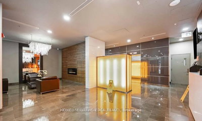 528-21 Nelson Street, Toronto, Ontario image-0-2