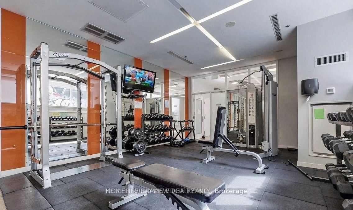 21 Nelson Street, Unit 528 - Photo 9