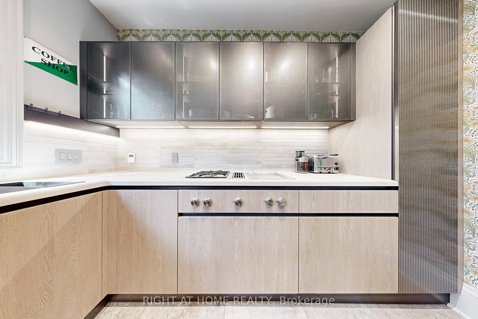 440 Sackville Street - Photo 16