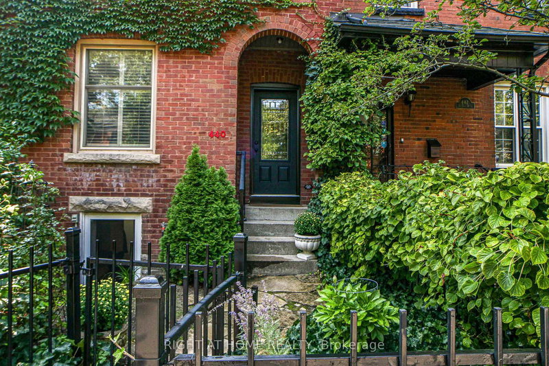 440 Sackville St, Toronto, M4X 1T2 | Image 3