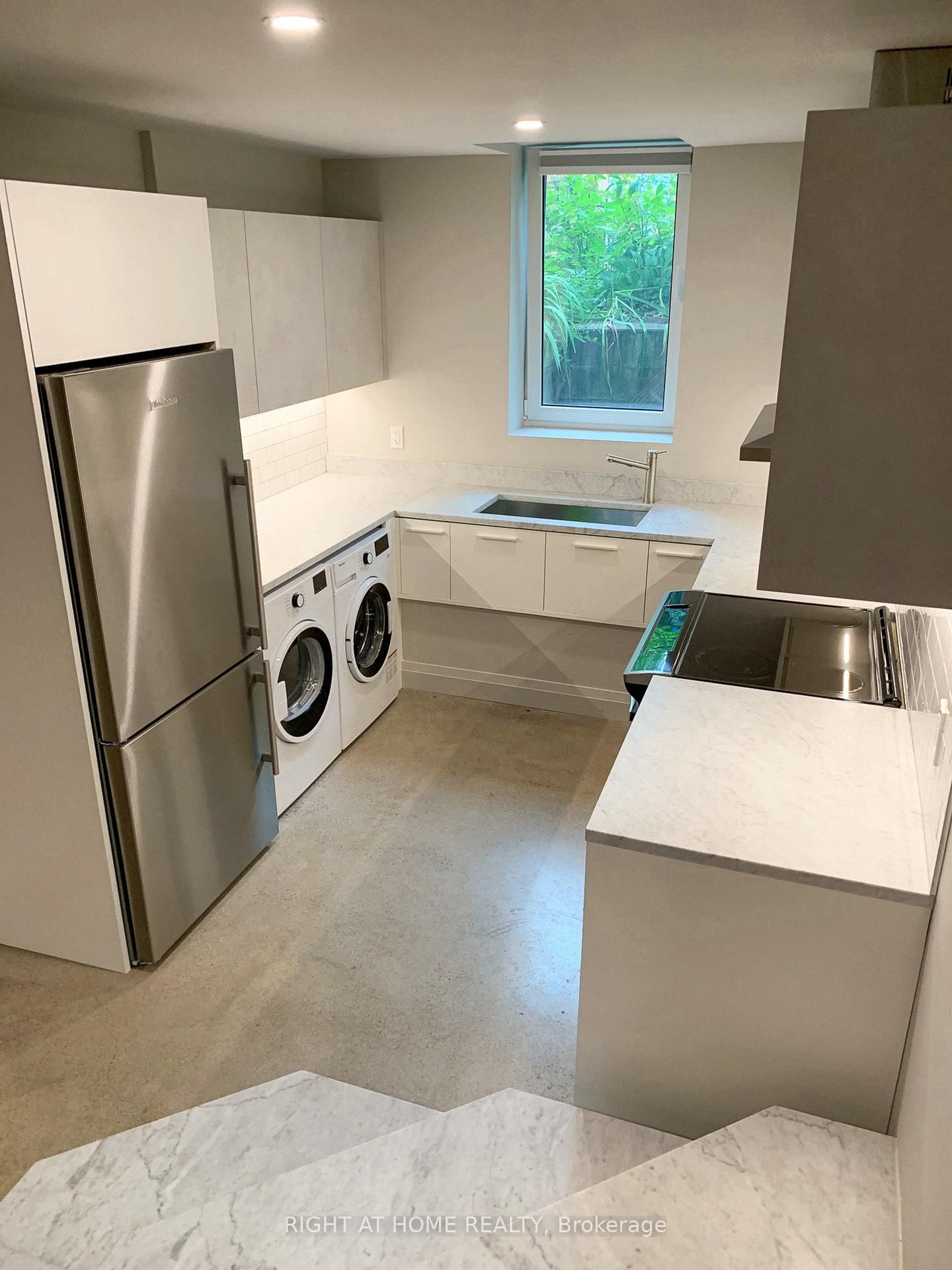 440 Sackville Street - Photo 34